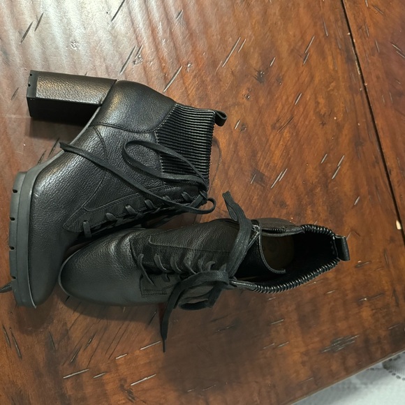 NWOB Corso Como Rhymer Laced Ankle Boot - Picture 7 of 7